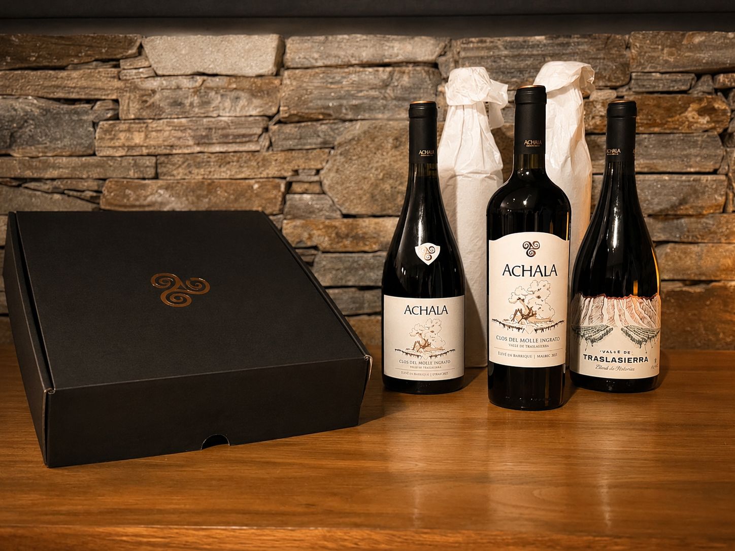 Estuche oficial Achala con las tres botellas